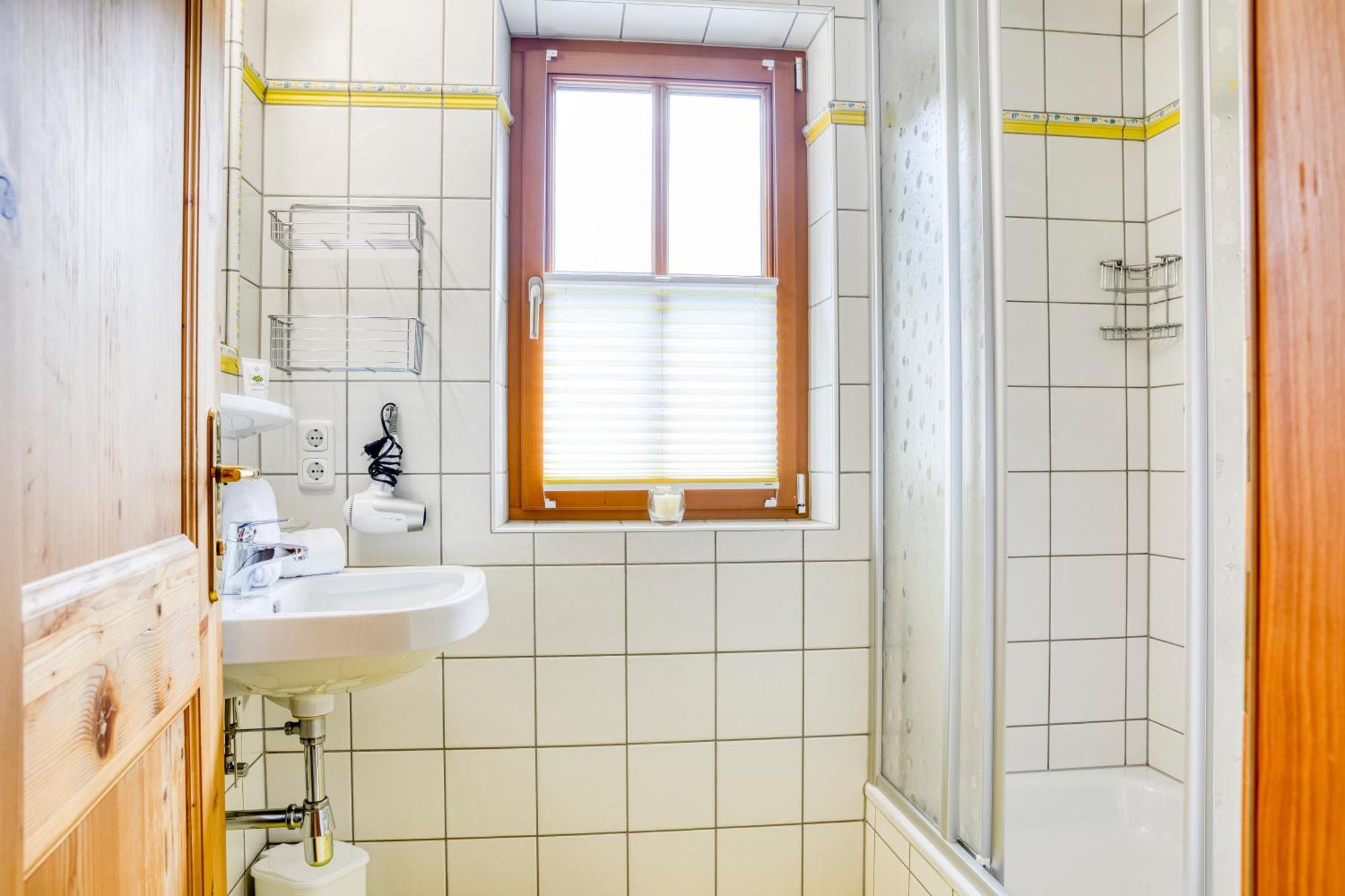 Hotel Edelweiss-schloessl 3*